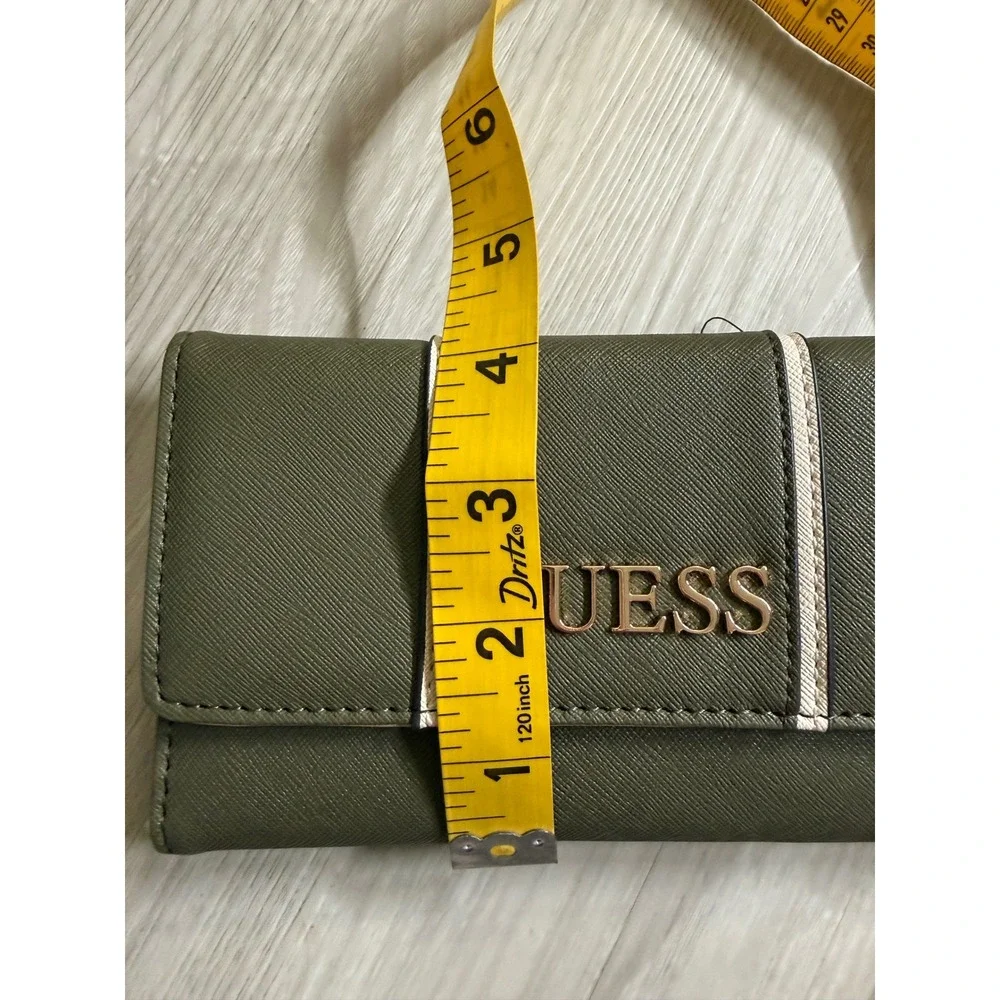 Guess los angeles